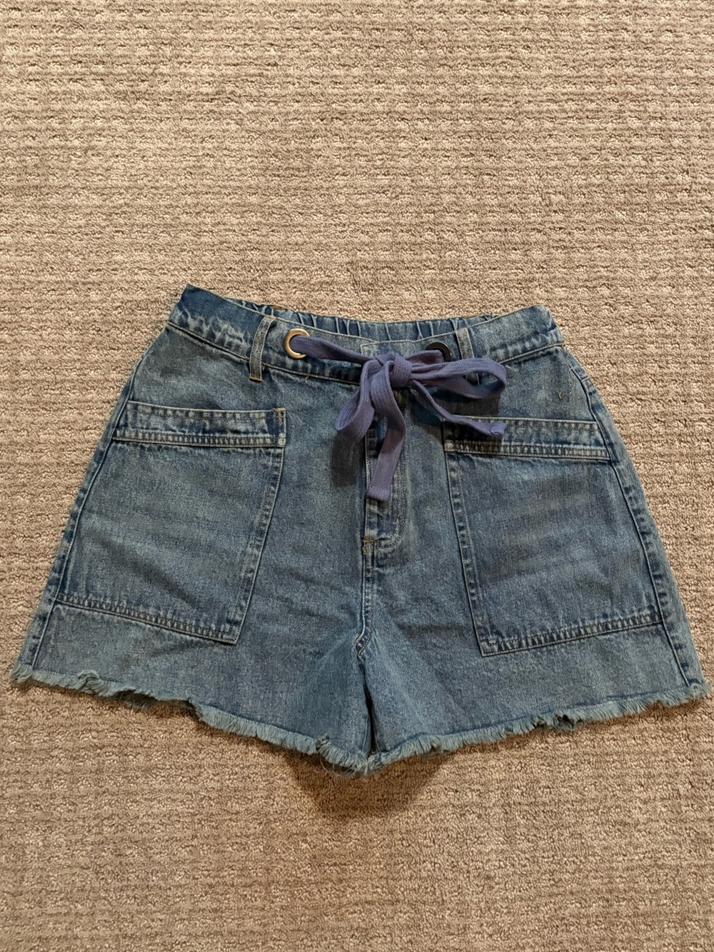 Talulah Frayed State Denim Shorts :: SMALL :: NWOT
